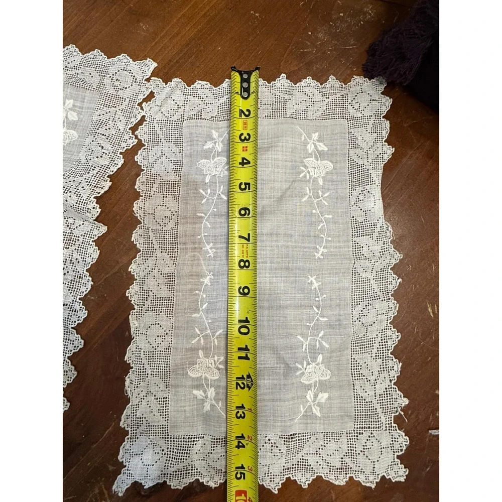 Vintage White Linen Lace Placemats Set of 2 Floral Embroidered Scalloped Edge